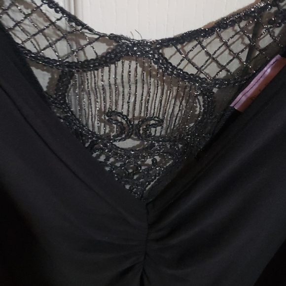 Blouse - Picture 2 of 4